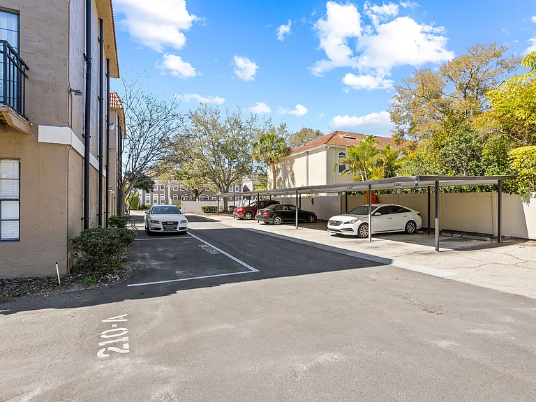 208 S Habana Ave #208B — Photo 38