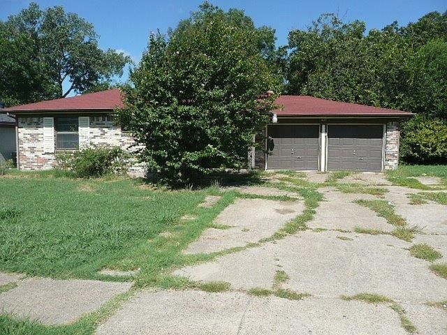 1st image of 3221 Karla Dr
