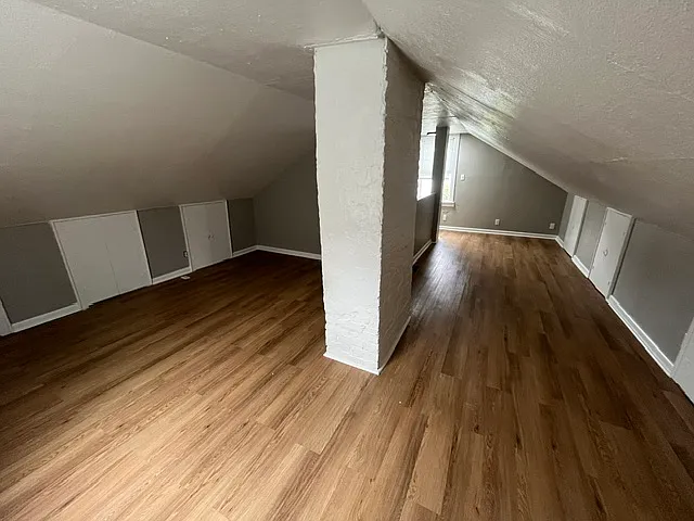 1021 Stewart Ave — Photo 16