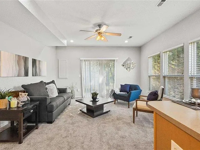 10357 Edith Ave — Photo 3