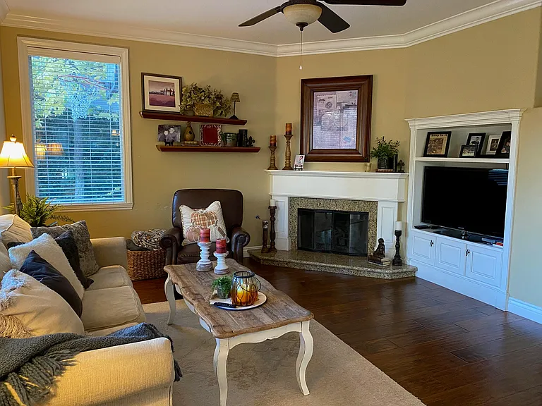 27634 Briarcliff Pl — Photo 9