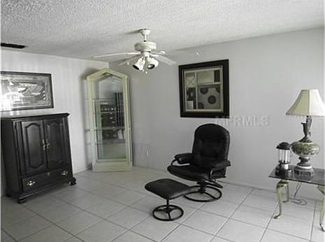 3rd image of 7912 Woodgrove Cir