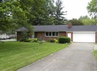38310 Royalton Rd, Grafton, OH 44044