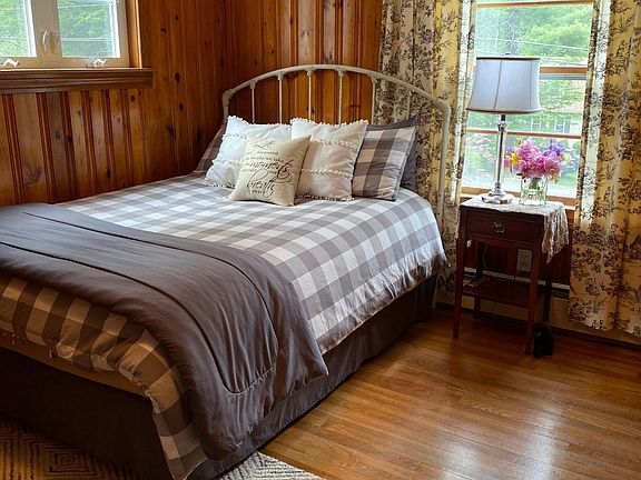 Bedroom with smaller closet
