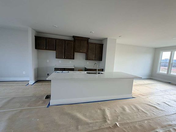 2nd image of 10144 All Star Blvd #1