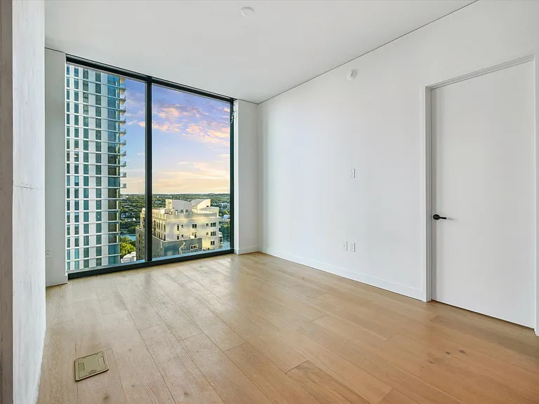 610 Davis St #2304 — Photo 6