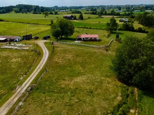 589 Pergram Rd, Owingsville, KY 40360