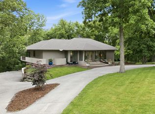 820 E Happy Hollow Rd, Columbia, MO 65203