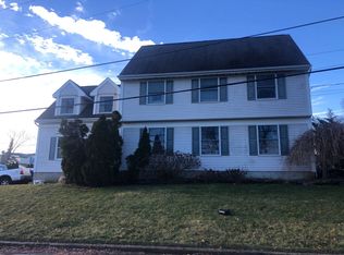 117 Overlook Dr, Neptune, NJ 07753
