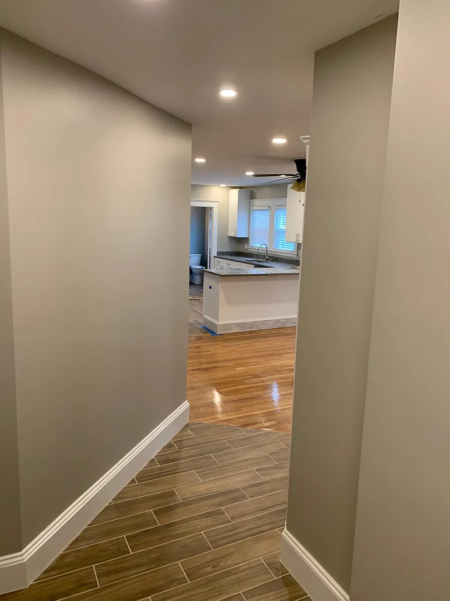 Photo 2 of 12 - 733 Hyde Park Ave #3 - Roslindale, MA Building Photo - 733 Hyde Park Ave #3