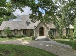 32063 W 231st St, Spring Hill, KS 66083