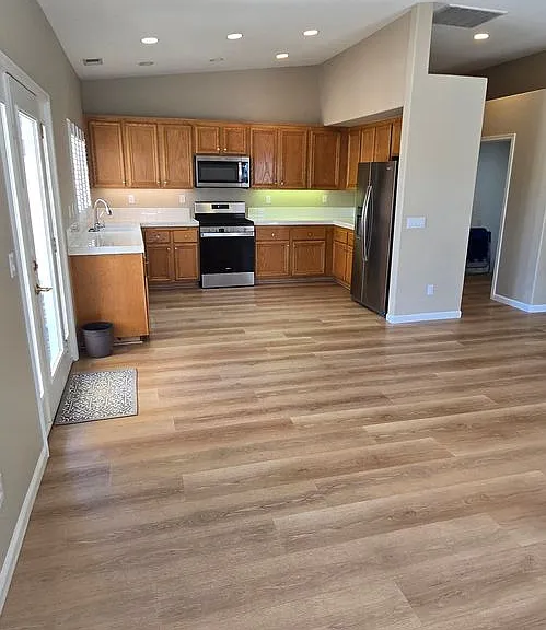 218 Red River Dr — Photo 17