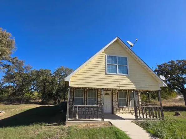 11018 Shady Oaks Dr, Bridgeport, TX 76426