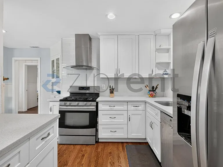 2039 Montecito Ave — Photo 15
