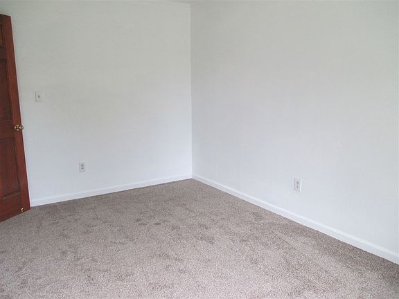 5th image of 1709 Gaiser Dr
