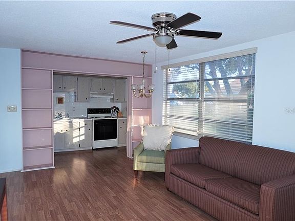 2nd image of 4353 Tahitian Gardens Cir APT E