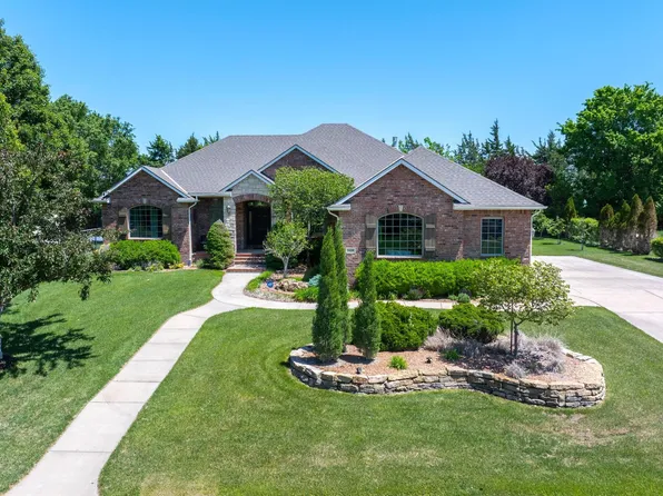 1428 N Krug Cir, Wichita, KS 67230
