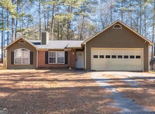 6340 Emerald Pointe Cir, Atlanta, GA