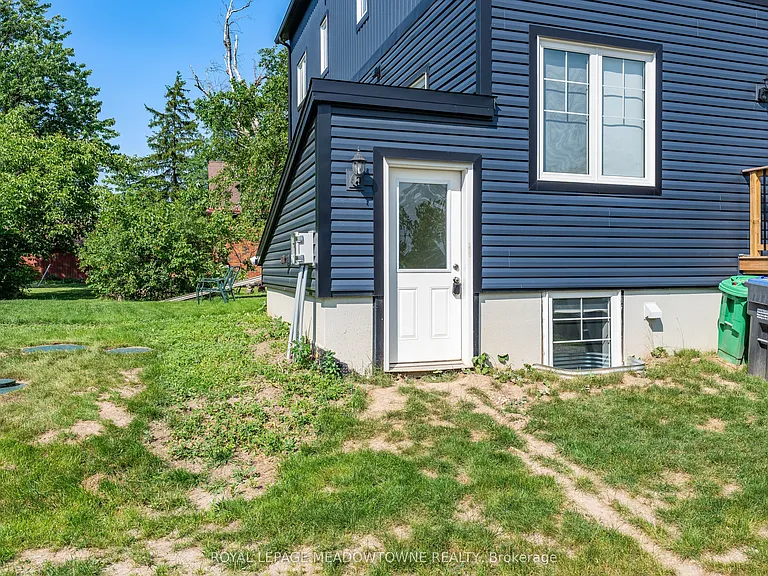 2718 Bovaird Dr W #BASEMENT — Photo 18