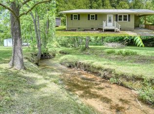 497 Qualla Rd, Hayesville, NC 28904