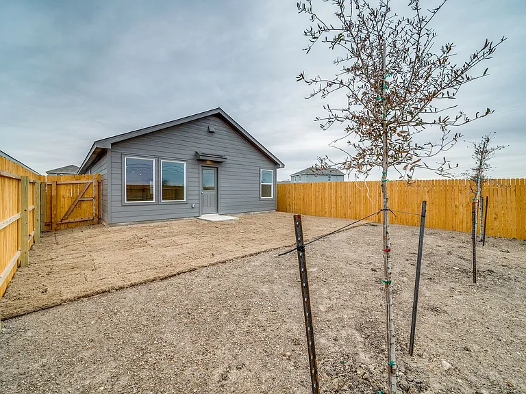 11621 Dog Rose — Photo 25