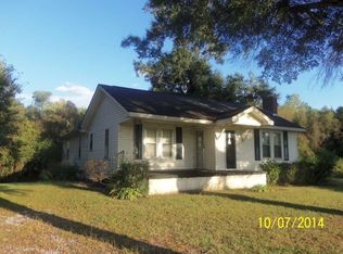 1014 Taylor Rd, Glencoe, AL 35905