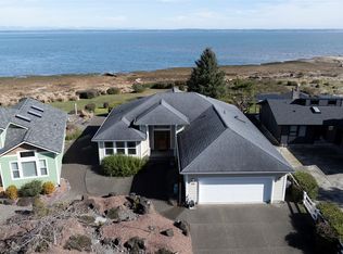 718 N Bay Ave SE, Ocean Shores, WA