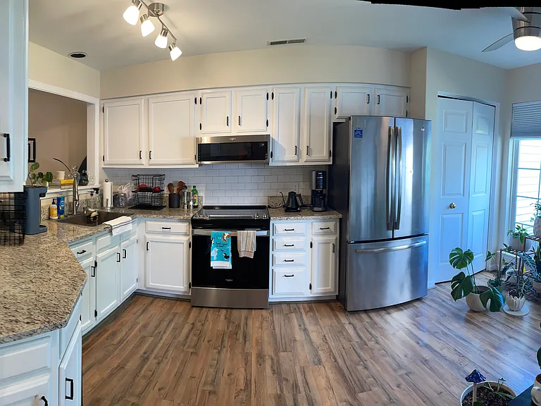 3313 Arbor Ter — Photo 4
