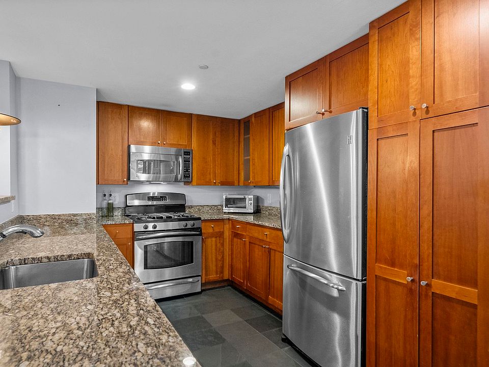 700 Grove St APT 4B, Jersey City, NJ 07310 | Zillow
