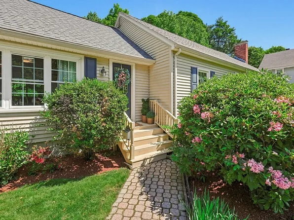 100 Greenwood St, Marlborough, MA 01752