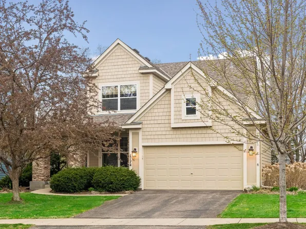 1174 Savanna Trl, Victoria, MN 55386