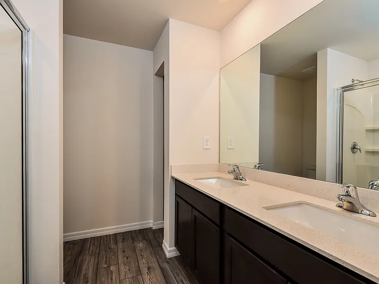 873 Youngreen Dr — Photo 9