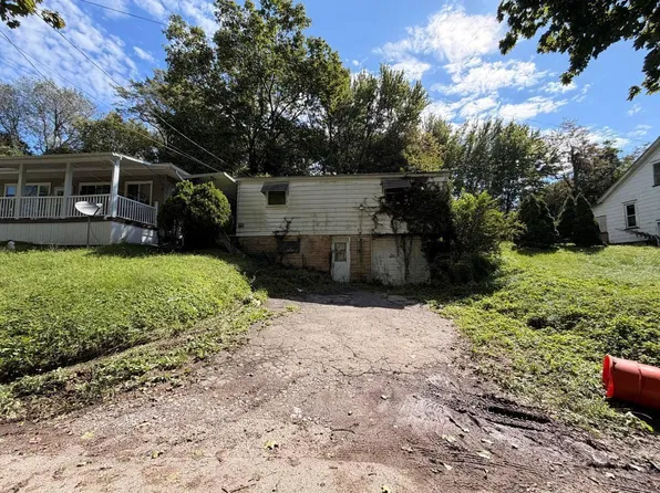 1218 Northside Ave, East Liverpool, OH 43920