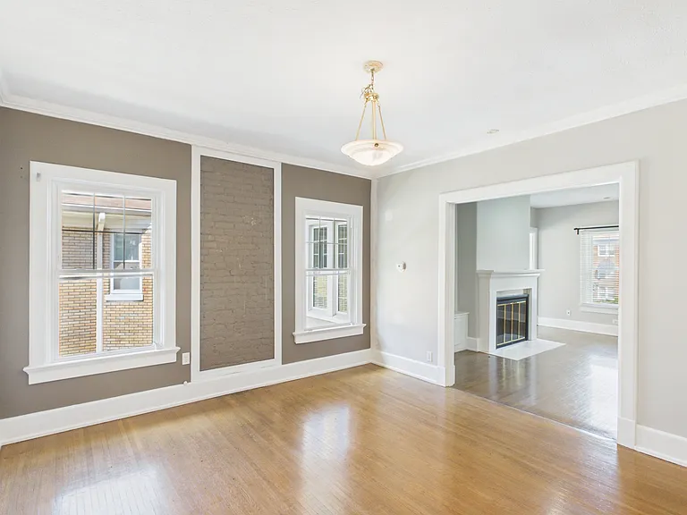 2044 Douglass Blvd #2 — Photo 10