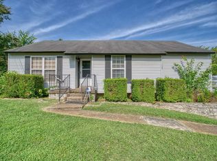 103 Brookridge Dr, La Vergne, TN 37086