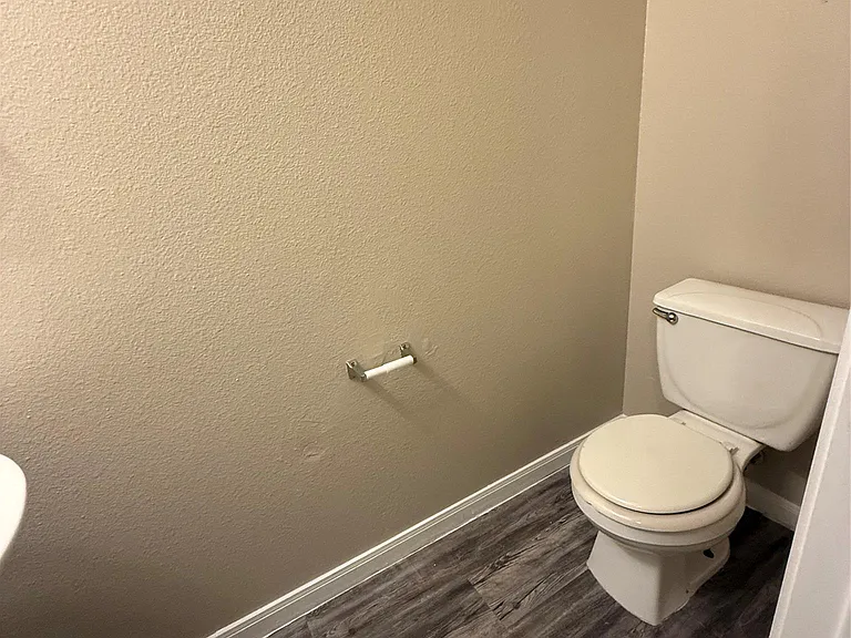 203 Marvin Cv — Photo 6