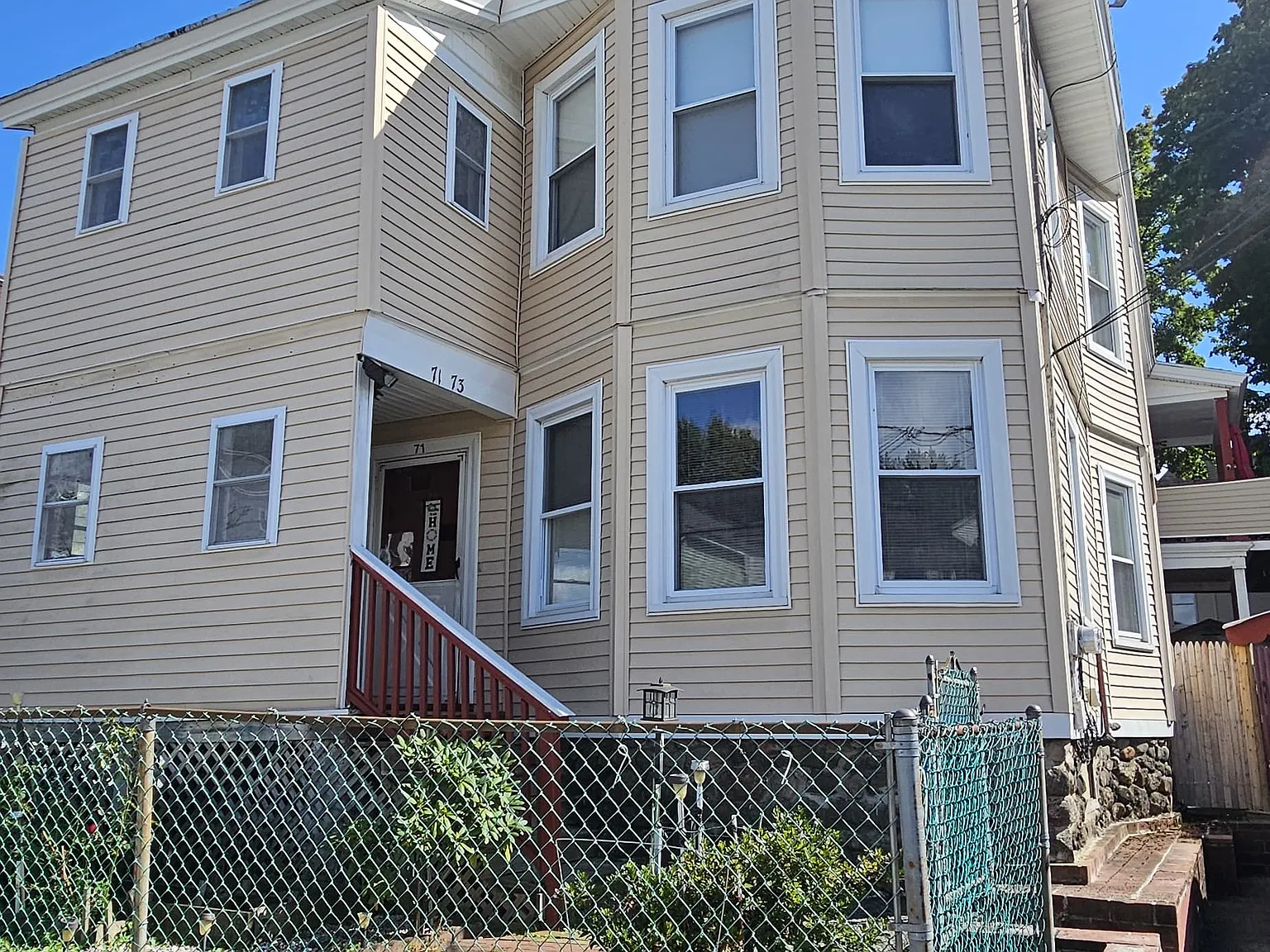 3 bed, 1288 sqft, $2,500 — Photo 3