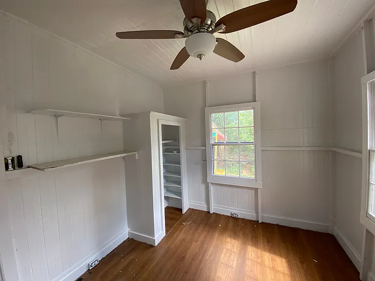 33 Poni Pl — Photo 3