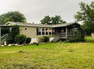 153 W Antler Spur, Harper, TX 78631