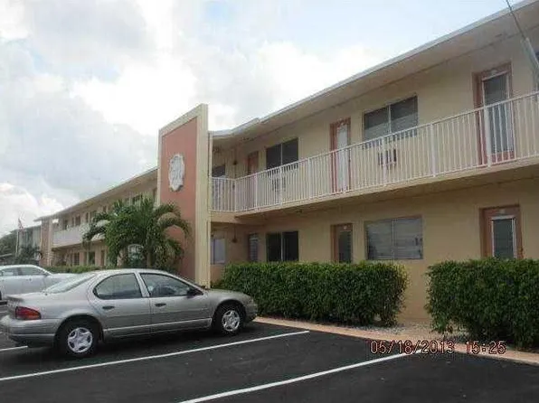 301 E McNab Rd APT 106, Pompano Beach, FL 33060