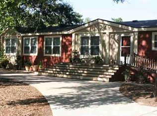 225 Track Ln, Lumberton, TX 77657