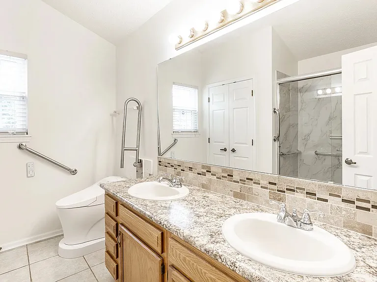 1911 Maple Park Dr — Photo 14