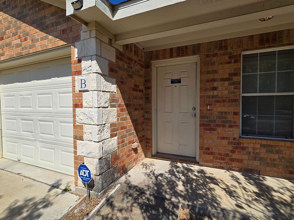 1st image of 4009 Cambridge Dr Unit B