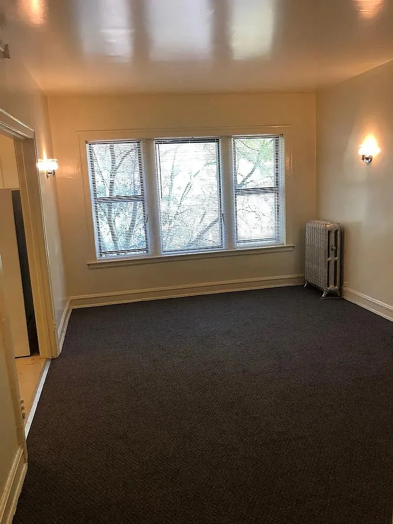 5140 S Woodlawn Ave — Photo 4