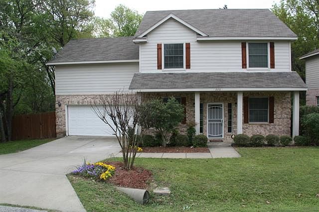 1st image of 226 Valley Lane