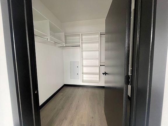 5th image of 100 Sackett St APT 401