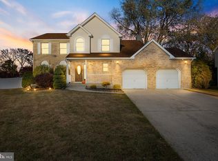 9 Jordan Ct, Cherry Hill, NJ 08003