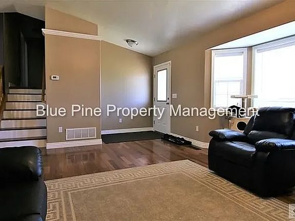 4th image of 3084 Madeline Dr