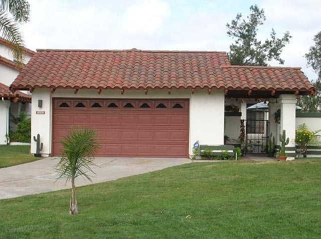 1st image of 16390 Avenida Nobleza