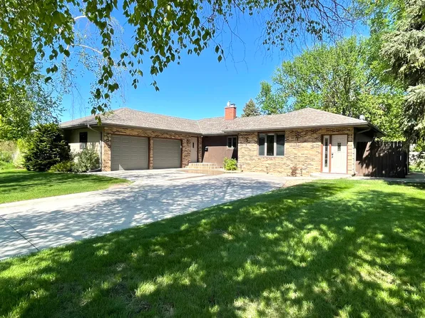 1312 Mitchell Blvd, Mitchell, SD 57301